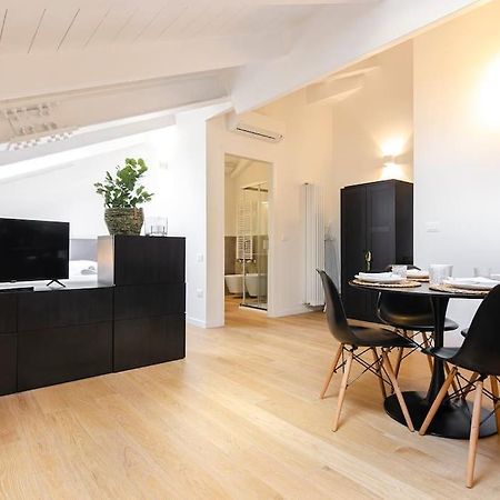 Gini Elegant Home โบโลญญา ภายนอก รูปภาพ