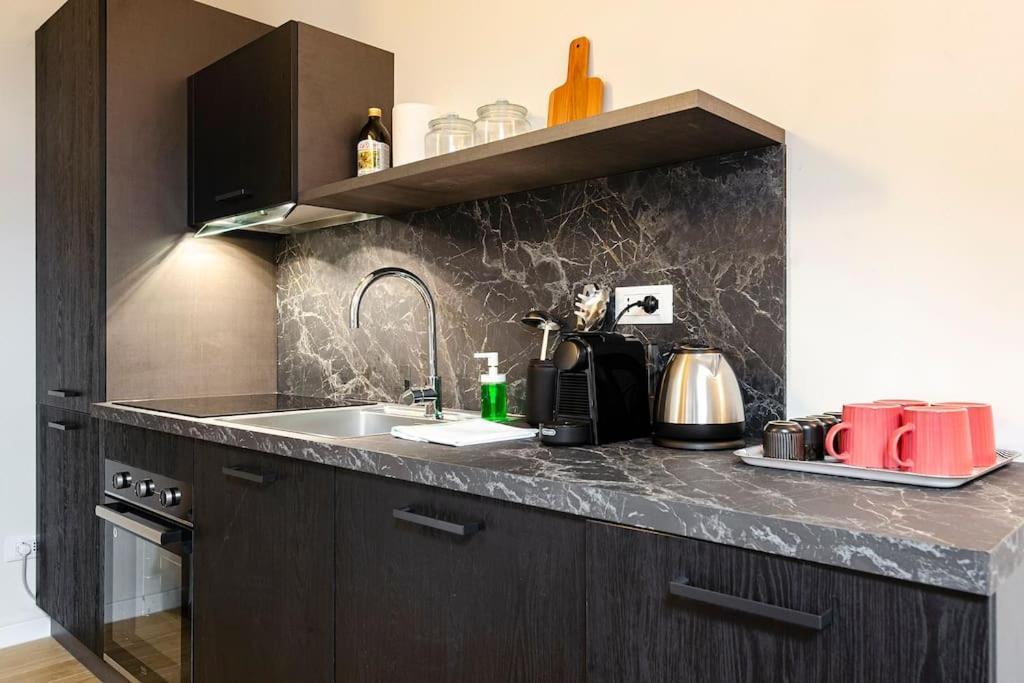 Gini Elegant Home โบโลญญา ภายนอก รูปภาพ